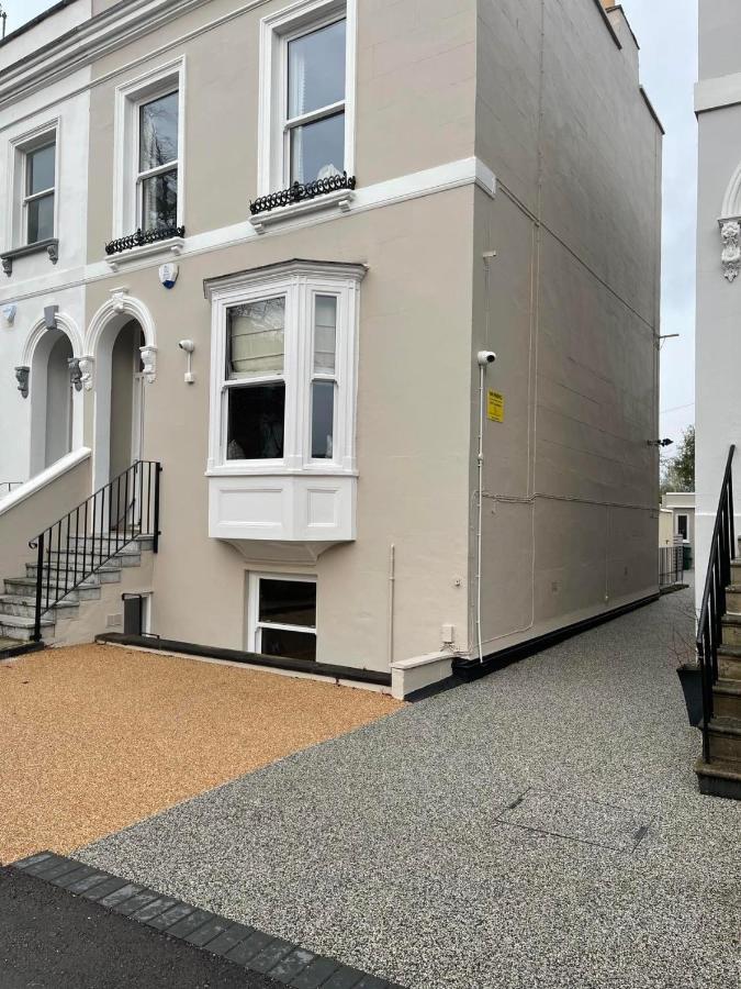 Cheltenham Central Apartment, Parking, Close Bars & Restaurants Exteriör bild