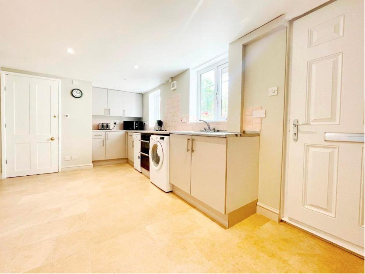 Cheltenham Central Apartment, Parking, Close Bars & Restaurants Exteriör bild