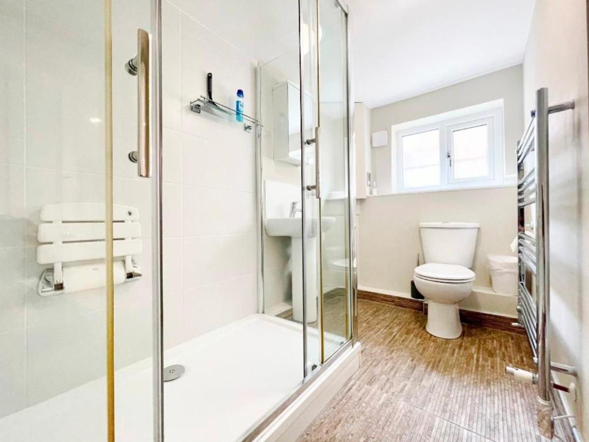 Cheltenham Central Apartment, Parking, Close Bars & Restaurants Exteriör bild
